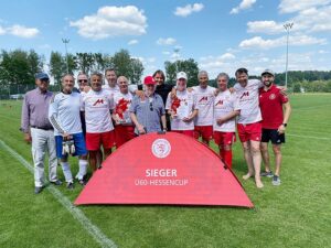 Read more about the article Rot-Weiss wird Ü60-Hessencupsieger